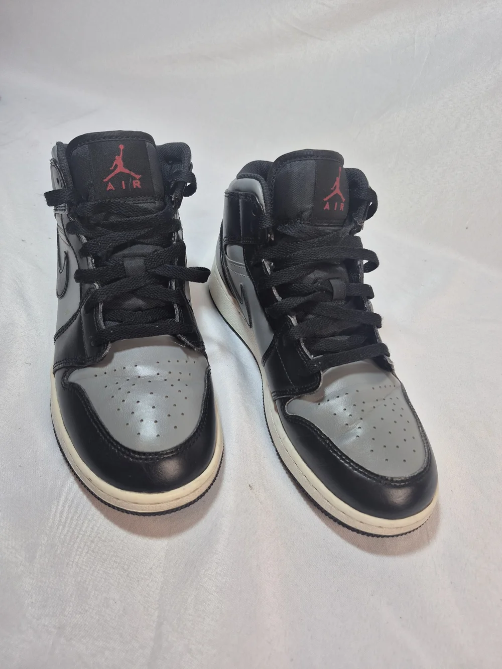 NIKE AIR Jordan 1 Mid-Top Sneakers in Black, Gray with Red Accents